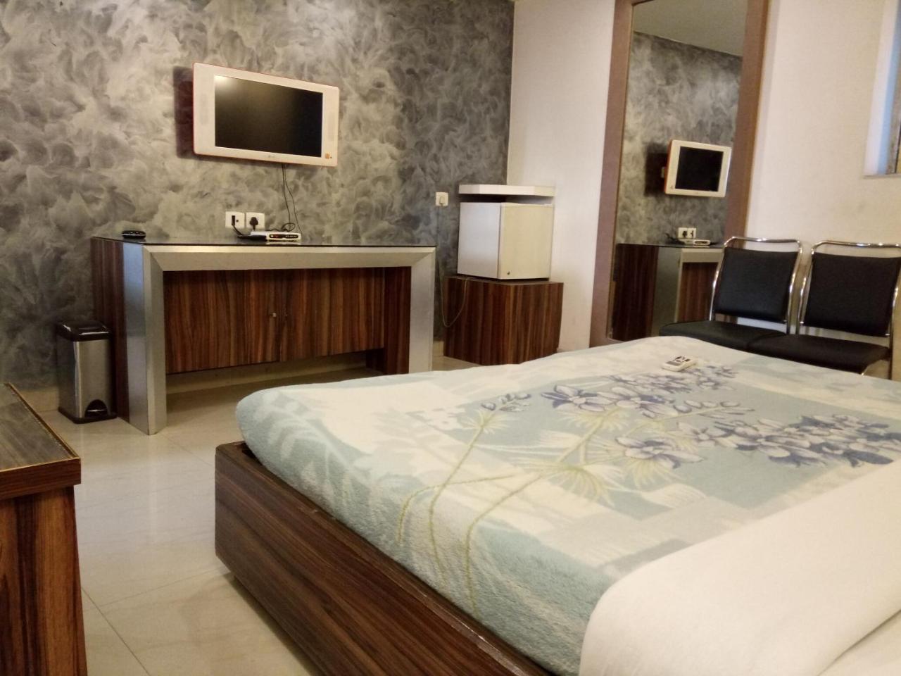 Hotel Victerrace Calcutta Buitenkant foto